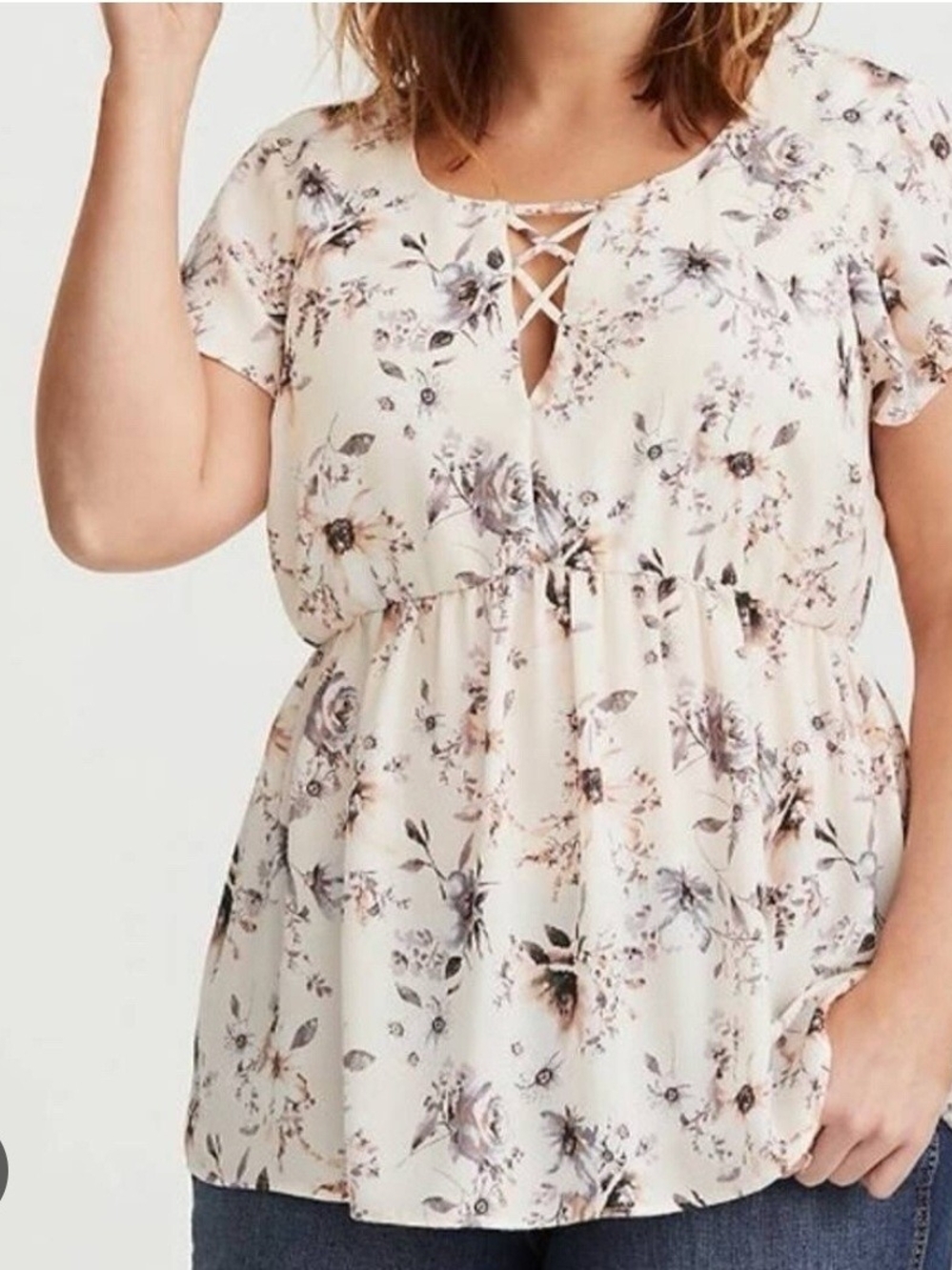 Torrid Sz 1 Cream Floral Lace-Up Short Sleeve Tunic